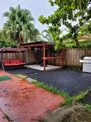 10932 SW 25th Street Miami FL 33165