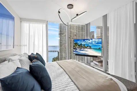 300 Biscayne Boulevard Way Miami FL 33131