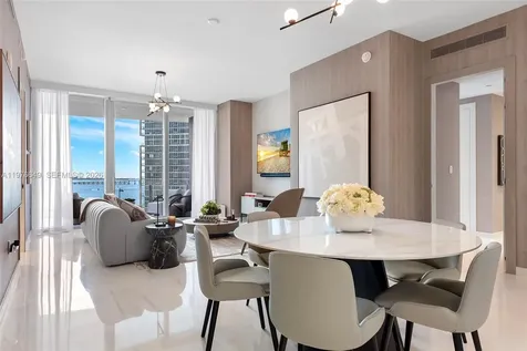 300 Biscayne Boulevard Way Miami FL 33131