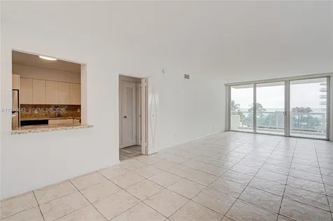 5161 Collins Avenue Miami Beach FL 33140