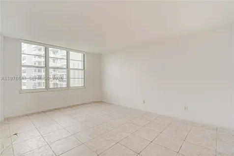 5161 Collins Avenue Miami Beach FL 33140