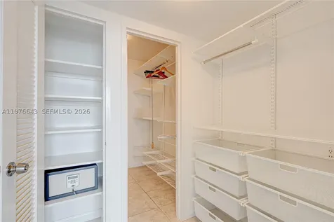 5161 Collins Avenue Miami Beach FL 33140