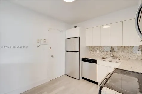 5161 Collins Avenue Miami Beach FL 33140