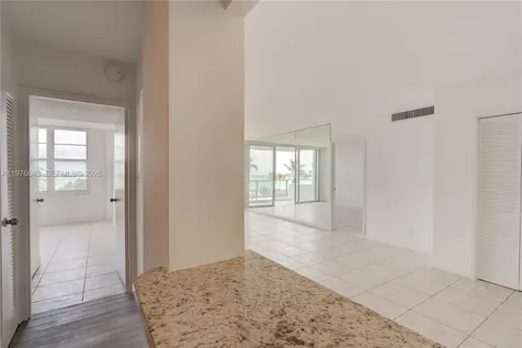 5161 Collins Avenue Miami Beach FL 33140