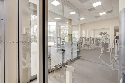 5161 Collins Avenue Miami Beach FL 33140