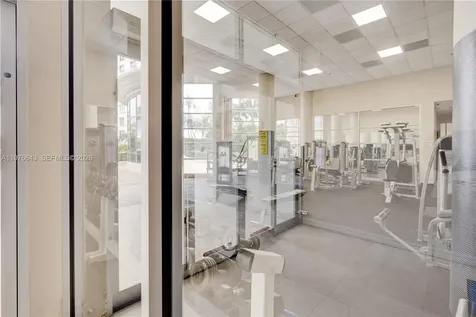 5161 Collins Avenue Miami Beach FL 33140