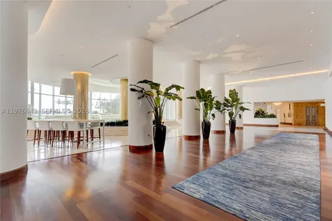 5161 Collins Avenue Miami Beach FL 33140