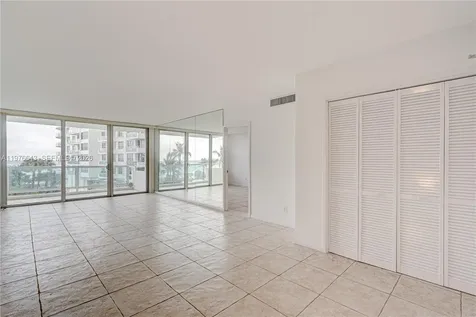 5161 Collins Avenue Miami Beach FL 33140