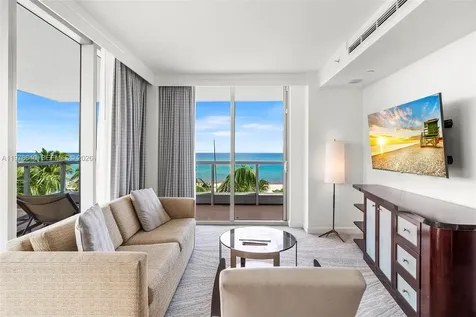 4391 Collins Avenue Miami Beach FL 33140