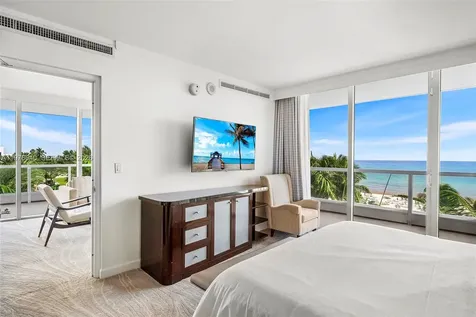 4391 Collins Avenue Miami Beach FL 33140