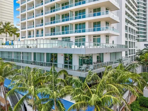 4391 Collins Avenue Miami Beach FL 33140