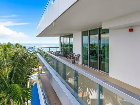 4391 Collins Avenue Miami Beach FL 33140