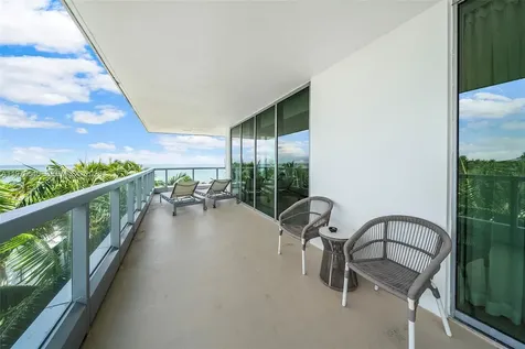 4391 Collins Avenue Miami Beach FL 33140