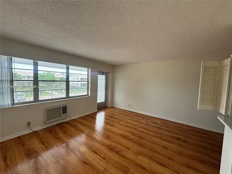 36 Windsor West Palm Beach FL 33417