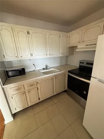 36 Windsor West Palm Beach FL 33417