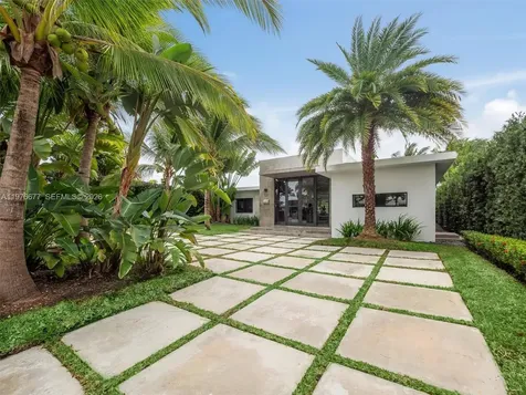 1540 Cleveland Road Miami Beach FL 33141