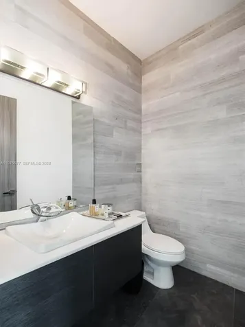1540 Cleveland Road Miami Beach FL 33141