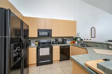 1212 NE 32nd Terrace Homestead FL 33033