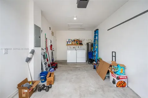 1212 NE 32nd Terrace Homestead FL 33033