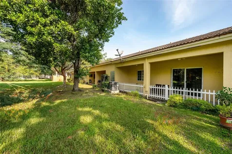 1212 NE 32nd Terrace Homestead FL 33033
