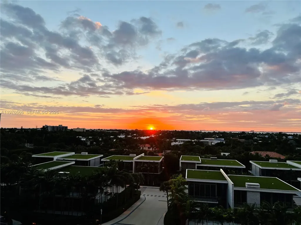350 Ocean Drive Key Biscayne FL 33149