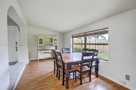 5260 Redwood Court Plantation FL 33317