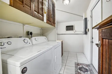 5260 Redwood Court Plantation FL 33317