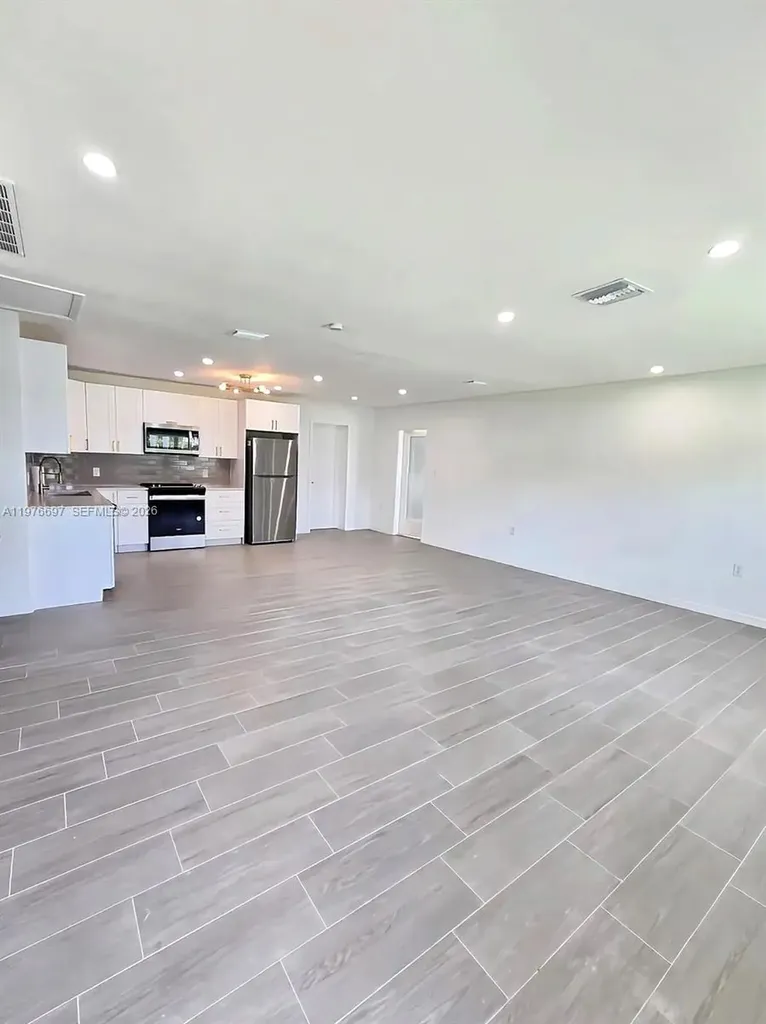 4438 E Riverside Drive Fort Myers FL 33905