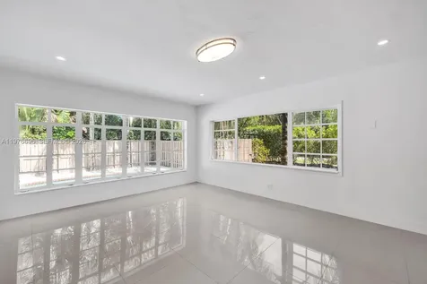 11801 NE 11th Avenue Biscayne Park FL 33161