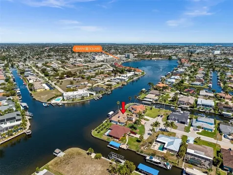 5205 Tamiami Court Cape Coral FL 33904