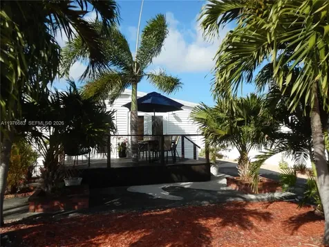 2461 SW 50th Street Dania Beach FL 33312