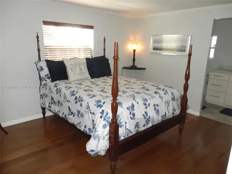 2461 SW 50th Street Dania Beach FL 33312