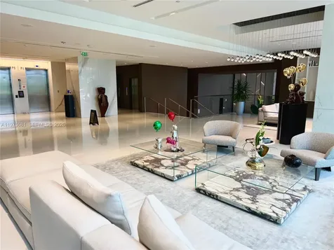 300 Biscayne Boulevard Way Miami FL 33131