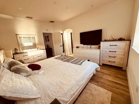 822 SW 143rd Terrace Pembroke Pines FL 33027