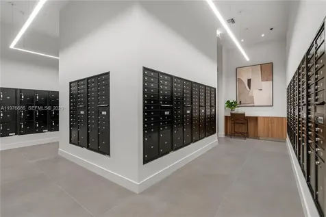 16395 Biscayne Boulevard North Miami Beach FL 33160