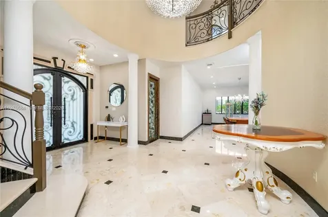 18821 SW 74th Court Cutler Bay FL 33157