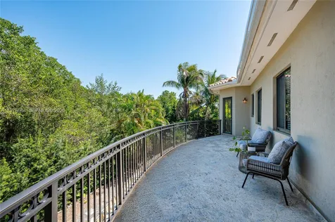 18821 SW 74th Court Cutler Bay FL 33157