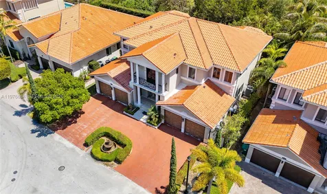 18821 SW 74th Court Cutler Bay FL 33157