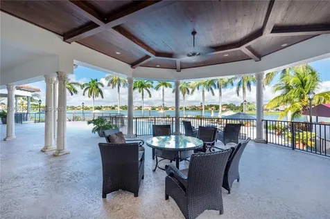 18821 SW 74th Court Cutler Bay FL 33157