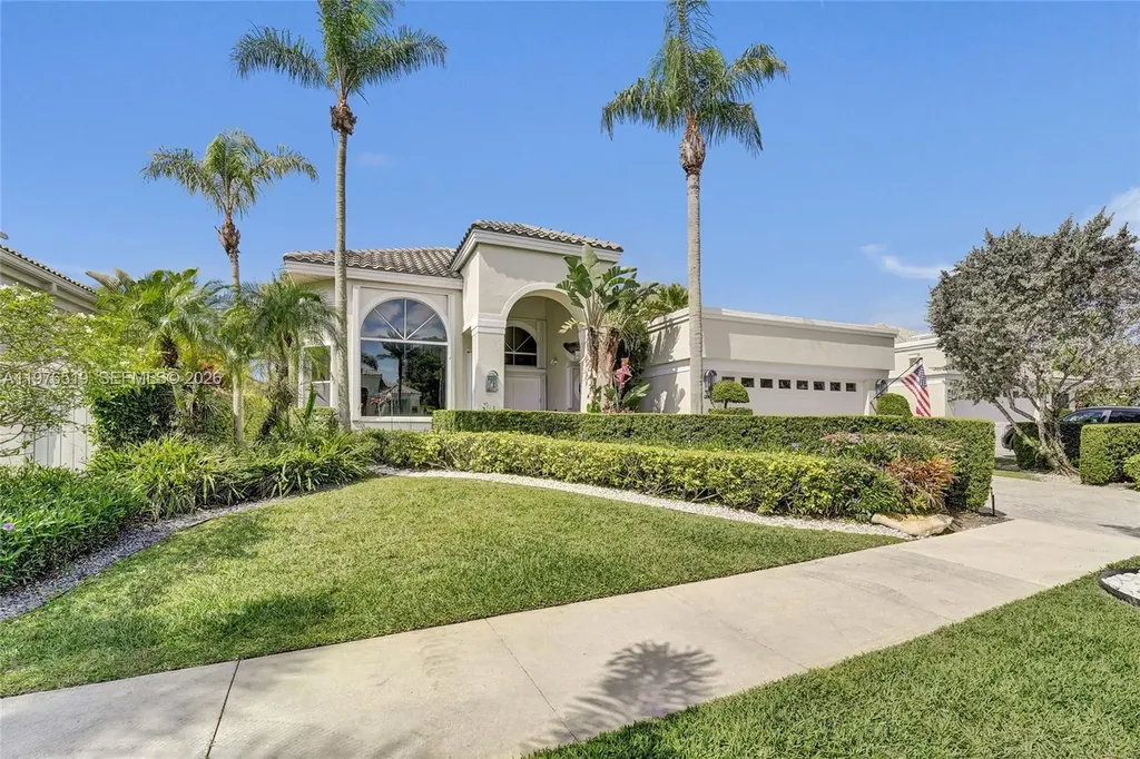 2719 Pinehurst Weston FL 33332