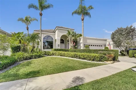 2719 Pinehurst Weston FL 33332