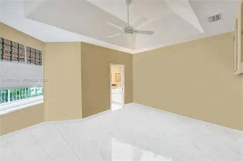 2719 Pinehurst Weston FL 33332
