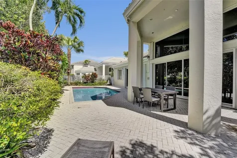 2719 Pinehurst Weston FL 33332