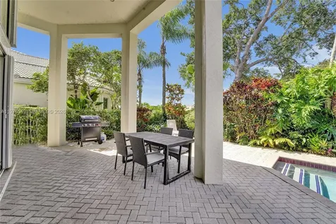 2719 Pinehurst Weston FL 33332