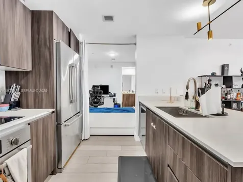 488 NE 18th Street Miami FL 33132