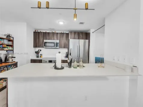488 NE 18th Street Miami FL 33132