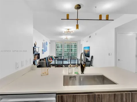 488 NE 18th Street Miami FL 33132