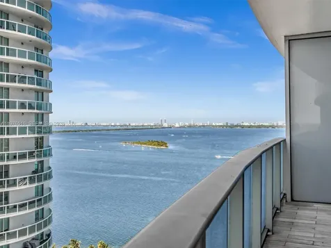488 NE 18th Street Miami FL 33132