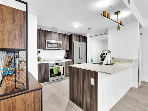 488 NE 18th Street Miami FL 33132