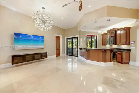 11400 SW 67th Avenue Pinecrest FL 33156